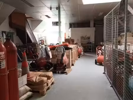 vente local d’activités le havre 76600 700m²