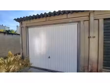 location commerce à orléans (45000)