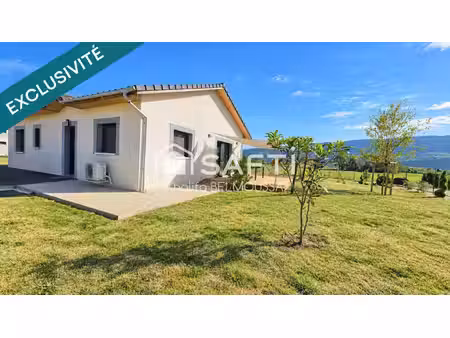 maison récente de plain-pied – 97 m² – terrain de 2 000 m² – vue montagnes