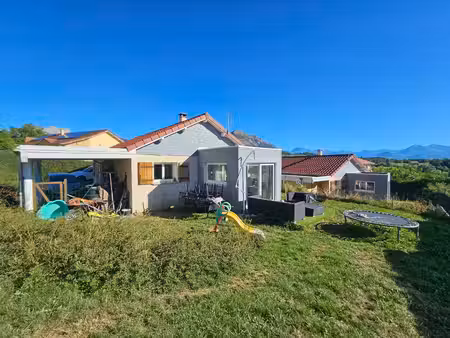 la freissinouse - maison t4 de plain pied sur 647m2 env. de terrain