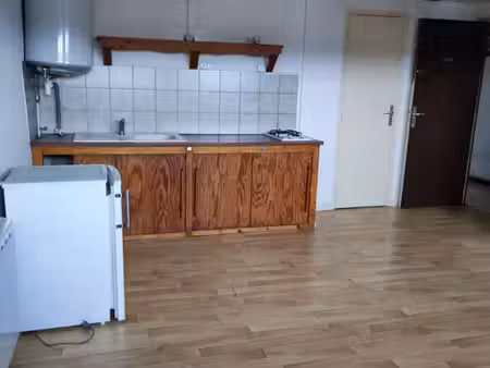 appartement oyonnax 2 pièce(s) 35 m²