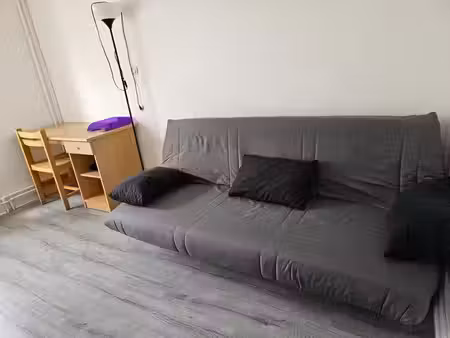 location appartement 1 pièce 18 m² à reims (51100)