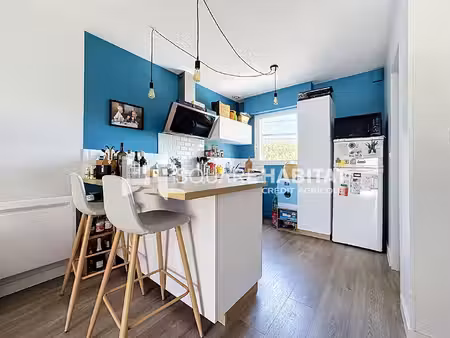 appartement rénové en plein coeur de bressuire  aucun travaux à prévoir !