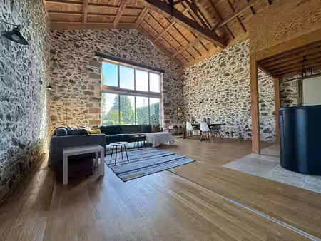 ensemble immobilier de charme en pierre - à 10 min de bressuire