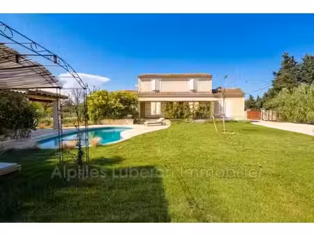 villa de 6 pièces de luxe en location fontvieille  france