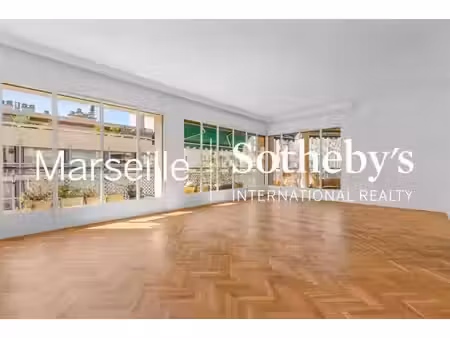 appartement de luxe à louer dans le quartier saint giniez
