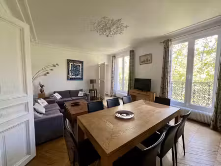 appartement de luxe à louer dans le quartier monnaie