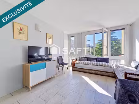 très bel appartement au calme avec une belle vue