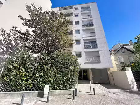 appartement courbevoie - 2 pièce(s) - 47.75 m2