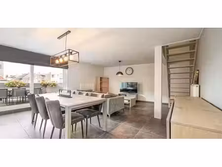 duplex à vendre à sint-niklaas pour € 295.000 avec 2 chambres à coucher