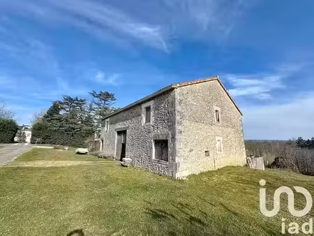vente ferme 1 pièce 162 m² à montbron (16220)  157 500 €