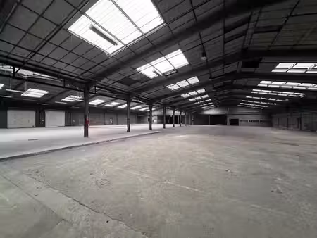 vente locaux professionnels 412 m² à canteleu (76380)  262 500 €