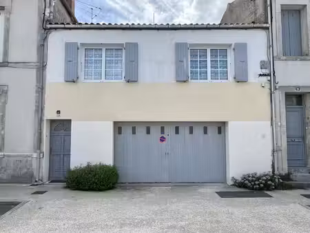 maison de pays en pierre