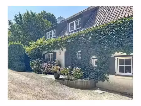 villa à vendre avec terrasse et piscine   rhode-saint-genèse (vbe70555)