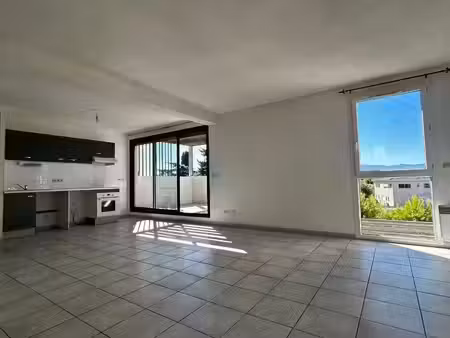 location appartement 2 pièces 52 m² à perpignan (66100)