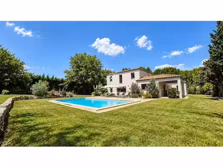 vente villa 6 pièces 231 m² à aix-en-provence (13090)  1 040 000 €