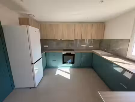 location maison 5 pièces 117 m² à saint aygulf (83370)  2 601 €
