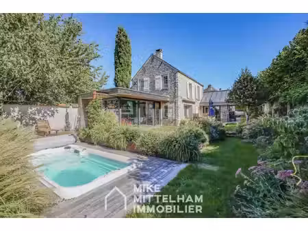 maison de luxe à vendre à montfort-l'amaury