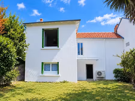 maison t2bis de 64 77m² - sainte thérèse - jt1951