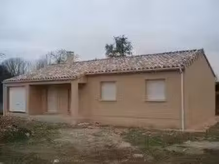 location maison 4 pièces 80 m² à saint-seurin-sur-l’isle (33660)