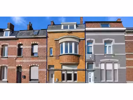 maison de maître à louer à tournai pour € 1.100 avec 3 chambres à coucher