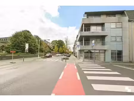 uiterst centraal gelegen commerciële ruimte