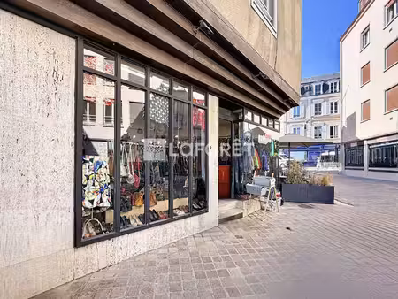 local commercial à vendre