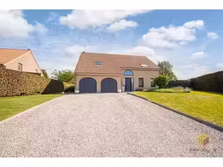villa à vendre à rue de huy 263 viemme (vbe70512)