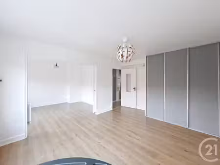 appartement f4 à louer - 4 pièces - 70 m2 - colombier fontaine - 25 - franche-comte