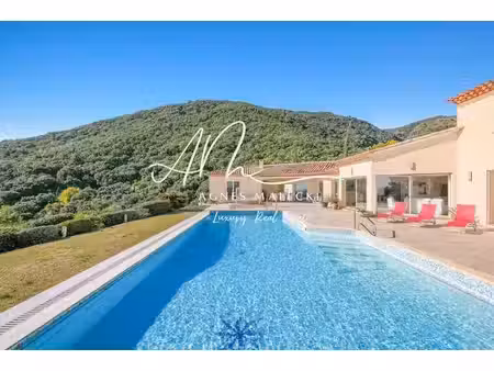 vente propriété 6 pièces 350 m² à cavalaire-sur-mer (83240)  2 590 000 €