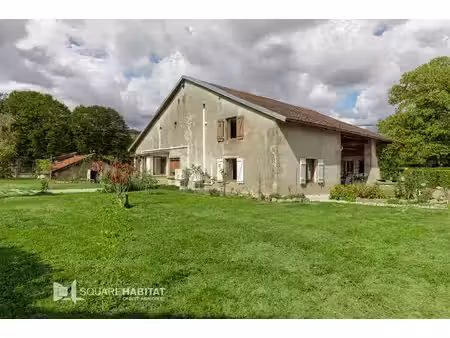 ancienne ferme de caractère de plus de 200 m²