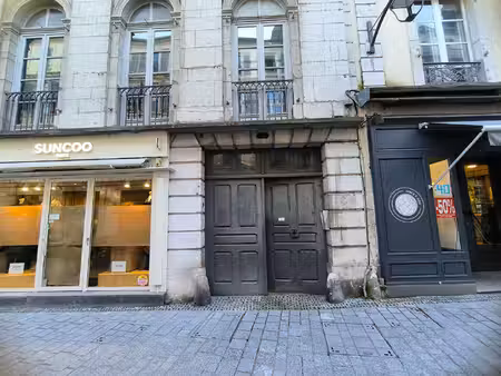 location à l'année studio meublé centre ville