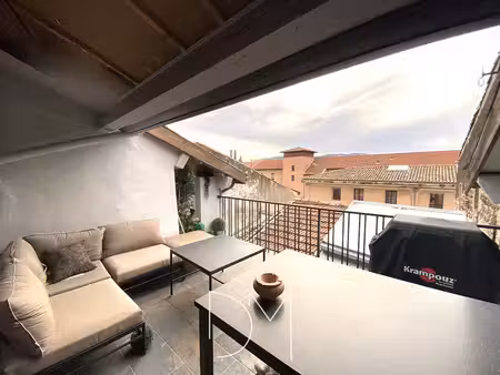 valence centre historique -- duplex de caractère avec terrass