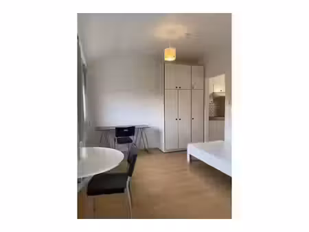 studio à louer   woluwe-saint-lambert (vbe70644)