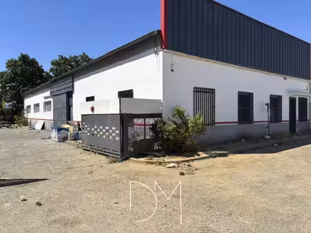 valence - entrepôt et bureaux en zone d'activité de briffaut