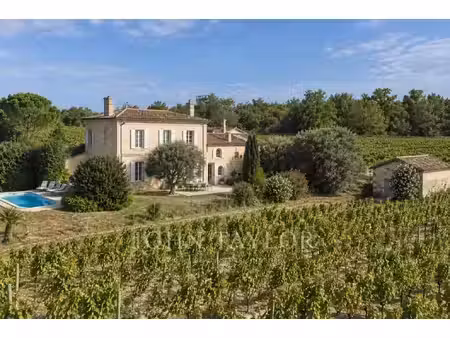 maison familiale de caractère avec vue exceptionnelle – exclusivite john taylor bordeaux