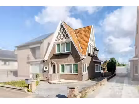 bien divers à vendre à hubert d'ydewallestraat 90 beernem (rbw97060)