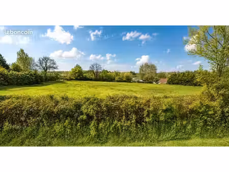 terrain 1 957 m² compainville