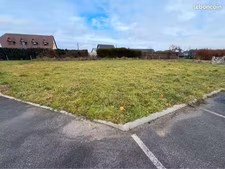 terrain 791 m² ecalles alix