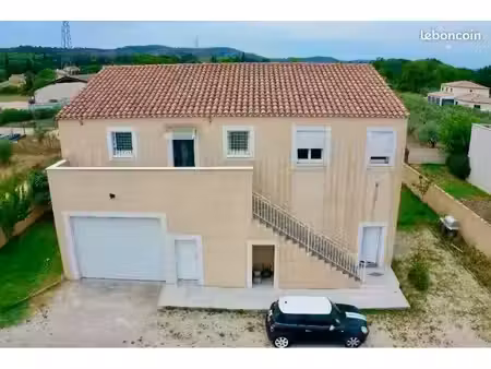 superbe maison avec atelier et garage – 360 m² en zone artisanale