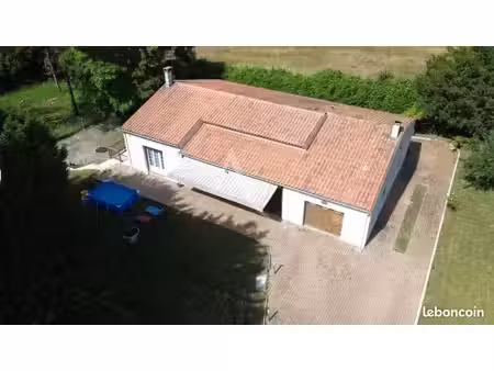 maison familiale avec dépendance