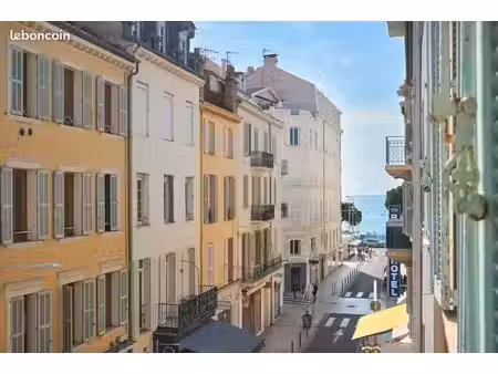 t2 meublé cannes carré d'or croissette