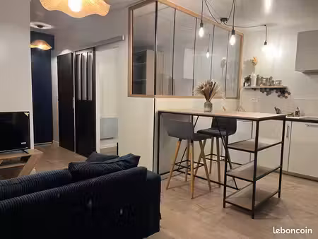 appartement t2 rénové - accès direct à la plage la chaume