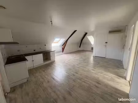 location appartement nay 82m2