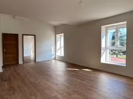 appartement 3 pièces 74 m²