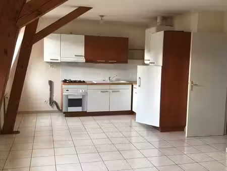 f3 à louer ste savine