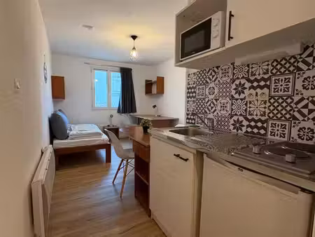 studio 1 pièce 18 m²