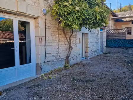 location maison 100 m2 avec dépendances