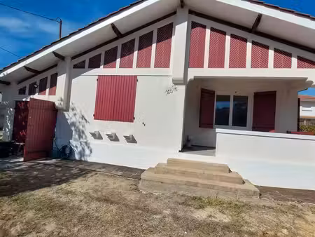 maison locat°à l'année 2 ch