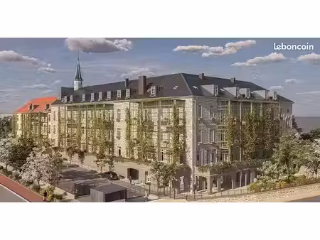 t1 bis dans immeuble rénové de caractère